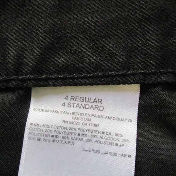 Old Navy Boyfriend Shorts 4 - Picture 7 of 8